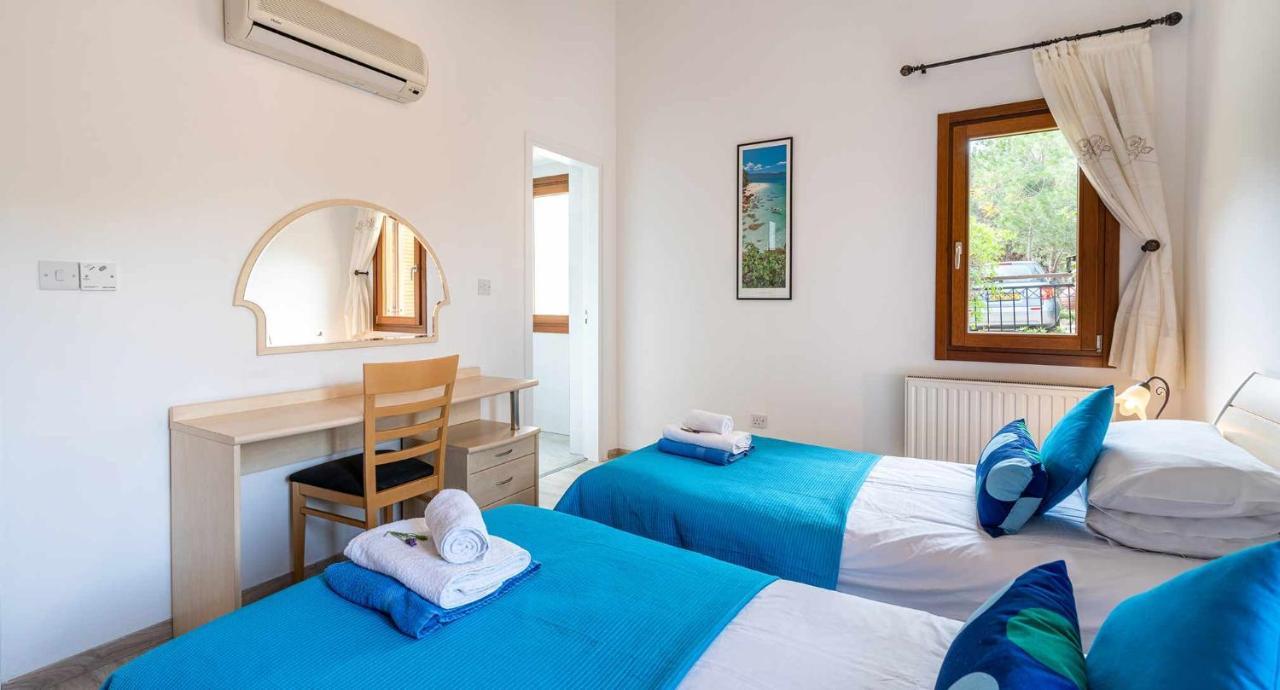 4 Bedroom Villa Helidoni With Private Infinity Pool, Aphrodite Hills Resort Kouklia Exterior foto